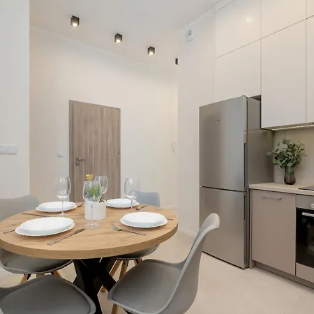 Luxury Near The Center Of Cracow By Renters Prestige *