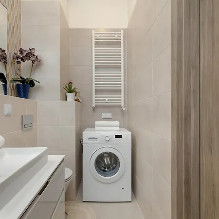 Luxury Near The Center Of Cracow By Renters Prestige *